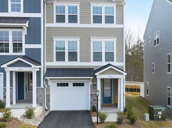 1362 Laconia Ln, Charlottesville, VA 22911