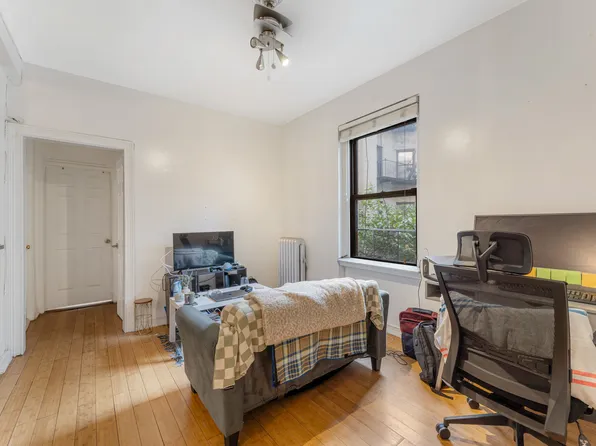 21-48 35th Street image 2 of 9