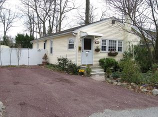 12 2nd St, Budd Lake, NJ 07828
