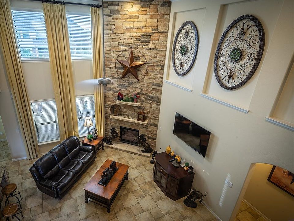 1st image of 5027 Crystal Bluff Ct