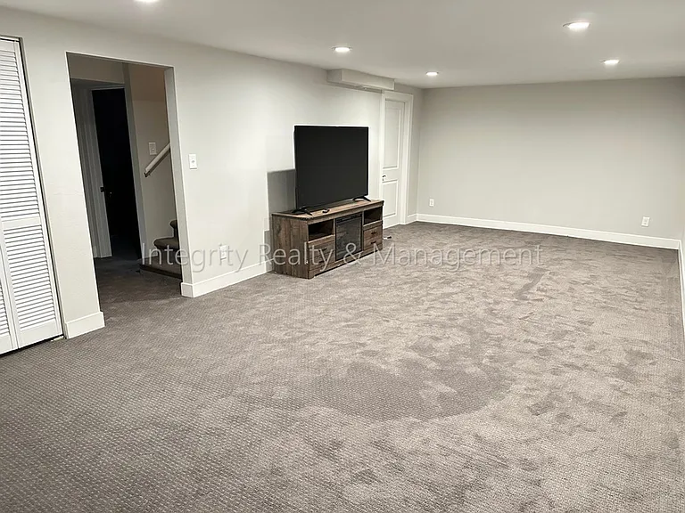 3092 W Layton Ave — Photo 22