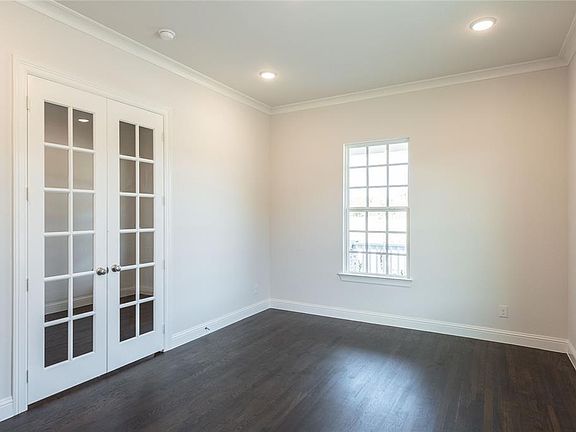 4th image of 7505 Eastwick Ave