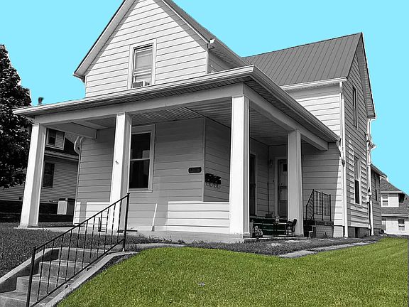 3rd image of 1328 N Newton St #B