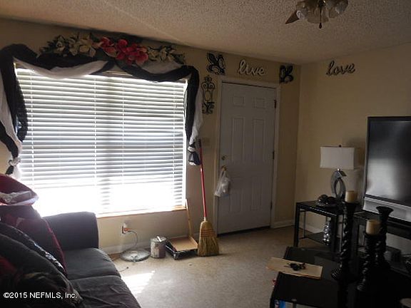 3rd image of 232 Mimosa Dr
