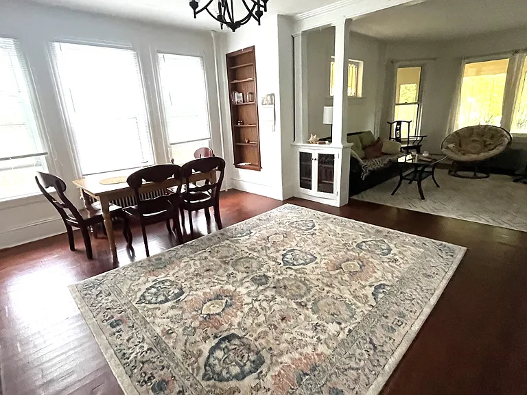 380 Main St #1 — Photo 4