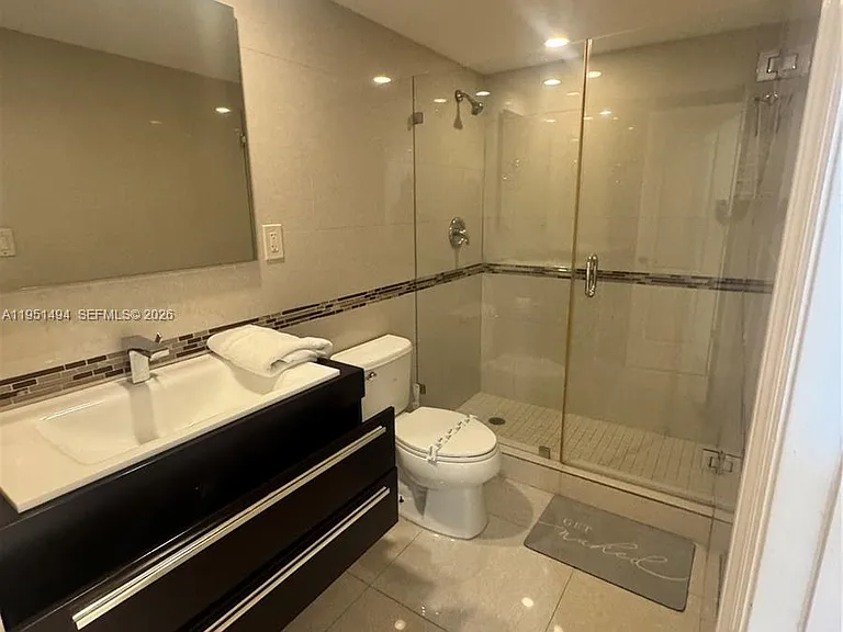 19370 Collins Ave #1427 — Photo 34