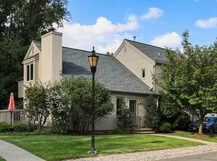 4 Somerset Hills Ct #F, Bernardsville, NJ 07924