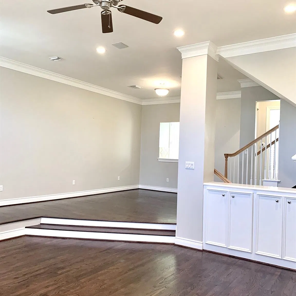 3 bed, 3.5 bath, 2414 sqft, $3,280 — Photo 4