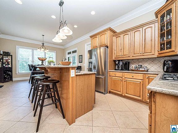 4th image of 5255 Lake Crest Cir
