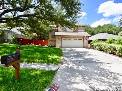 125 Plaza Dr, Universal City, TX, 78148