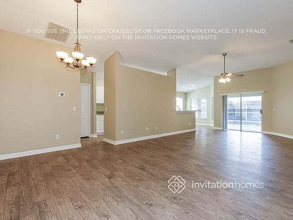 5th image of 1417 Bloomingdale Trails Blvd