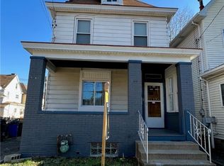 1093 Dohrman St, Mc Kees Rocks, PA 15136