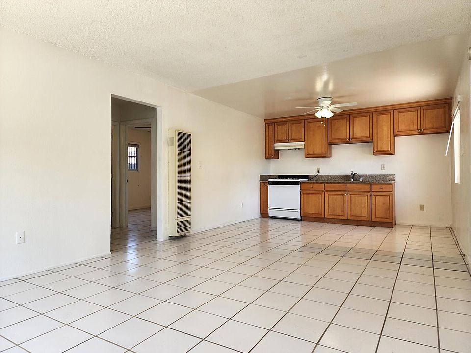 1st image of 13941 La Pat Pl APT 4