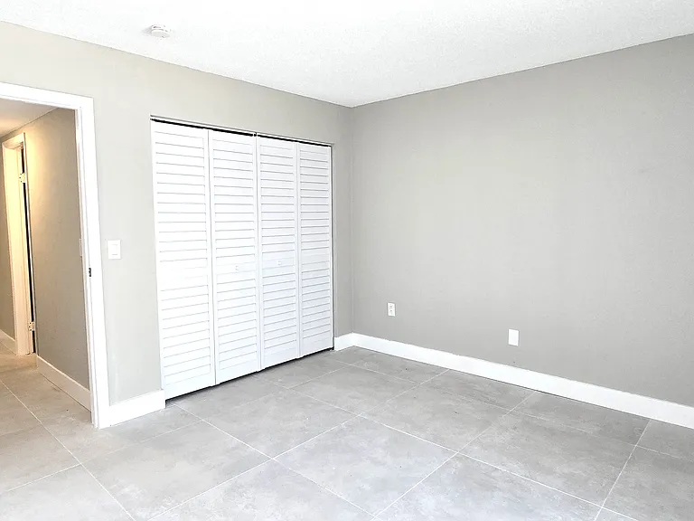 717 SW 75th St #108 — Photo 14