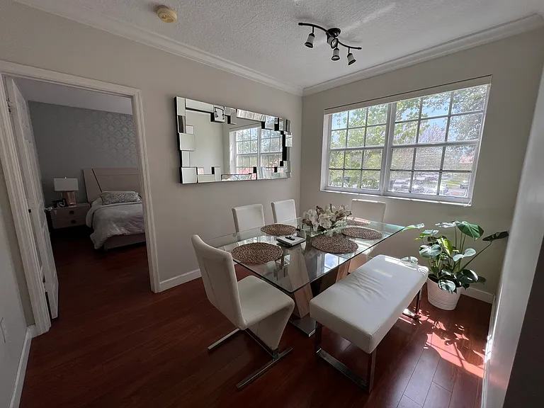 151 SW 117th Ave #207 — Photo 33