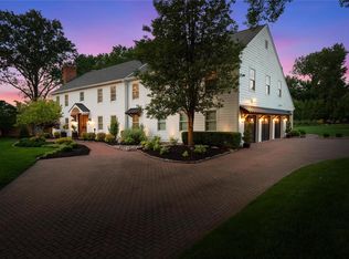 2404 White Stable Rd, Saint Louis, MO 63131