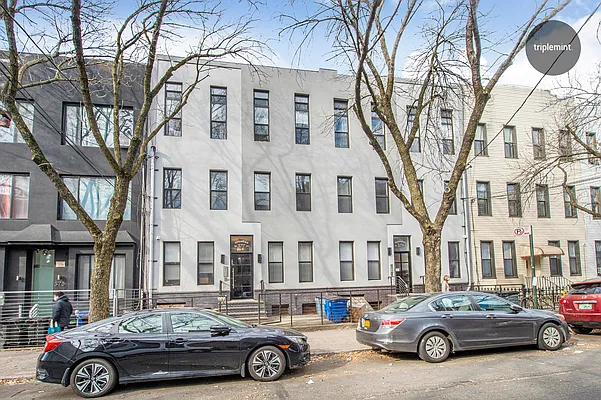 Rented by Triplemint | media 19