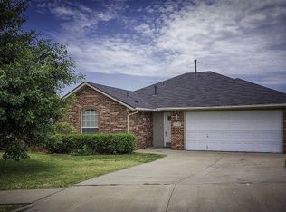 1909 Ironhorse Cir, Norman, OK 73072