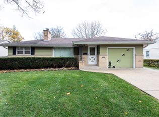 539 Kirkwood Ave, Winthrop Harbor, IL