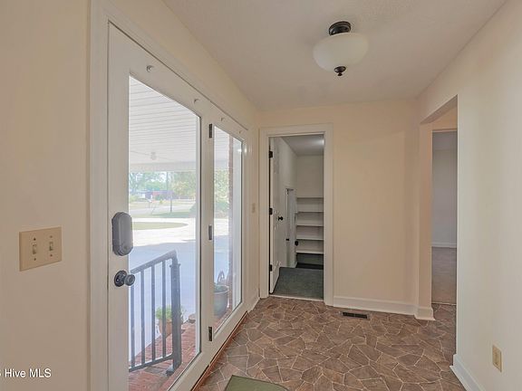 5th image of 113 W Church Street