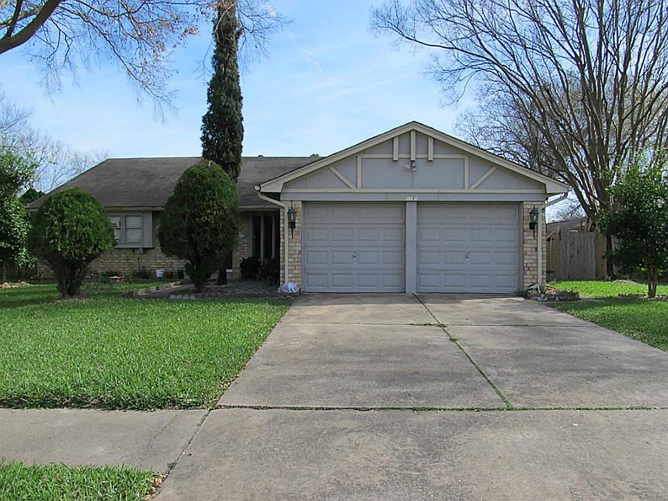 1st image of 1811 Bent Oak Dr