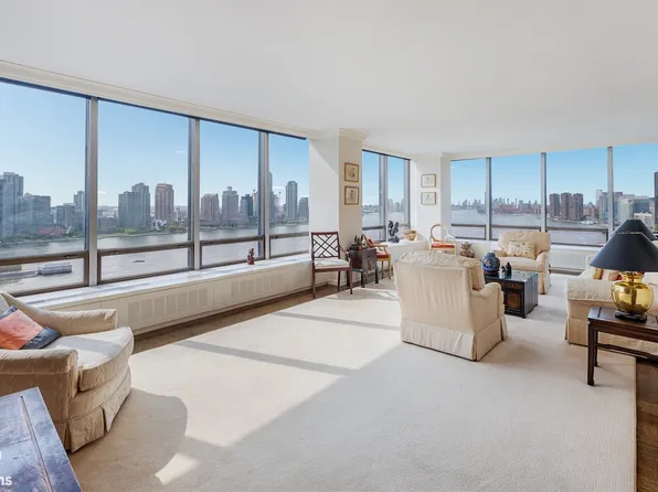 870 United Nations Plaza image 1 of 34