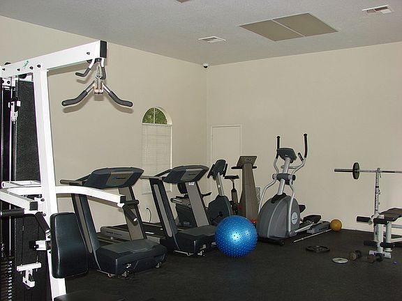 2nd image of 31 Jaeger Ln