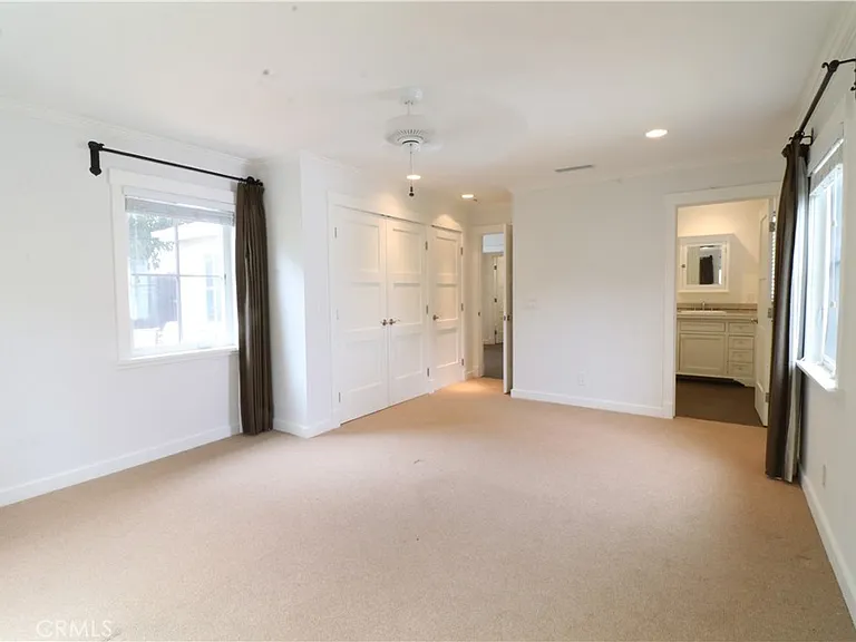 334 Cypress Dr — Photo 14