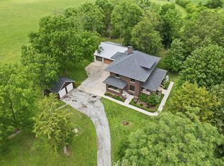 901 S Dunlap Ave, Savoy, IL 61874