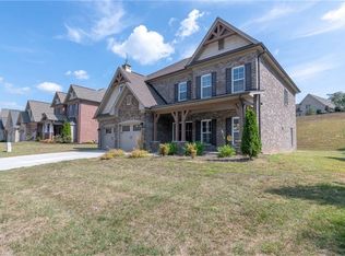 1335 Meadowgate Ln, Lewisville, NC 27023