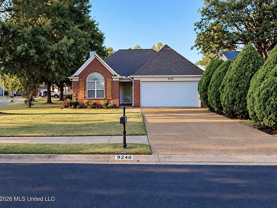 1st image of 9240 Huron Dr