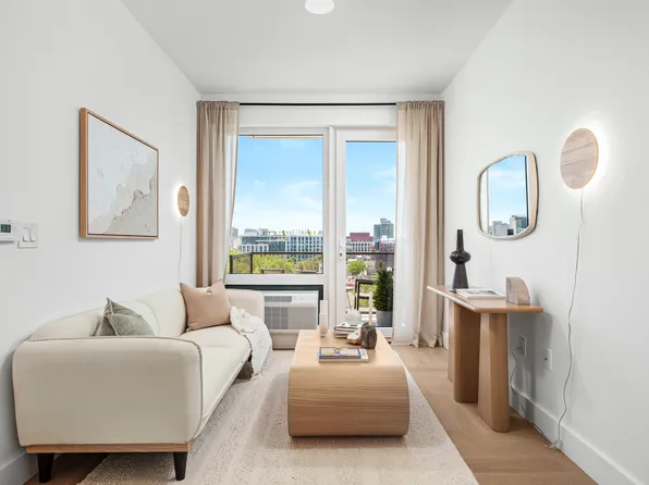 526 Baltic Street image 7 of 61