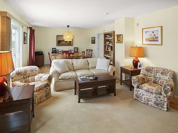 2nd image of 37 Wren Ter APT 7