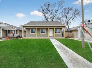 2517 Shaw St, Des Moines, IA 50317
