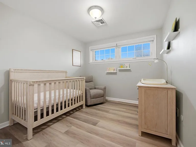 637 School Line Dr — Photo 10