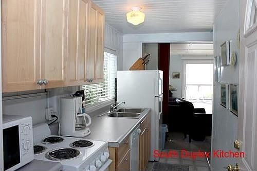 5th image of 3063 SW Anchor Ave