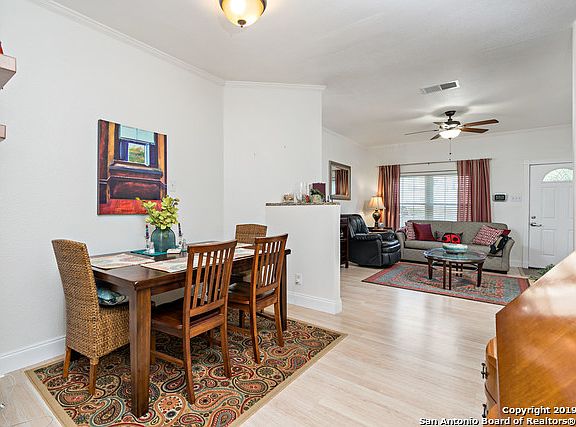 5th image of 12250 Apricot Dr