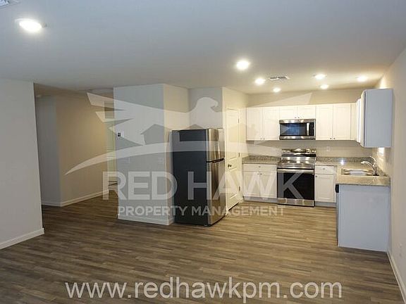3rd image of 1043 N 9th Pl
