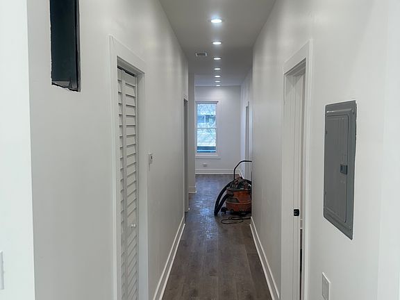 3rd image of 6148 S Eberhart Ave #2