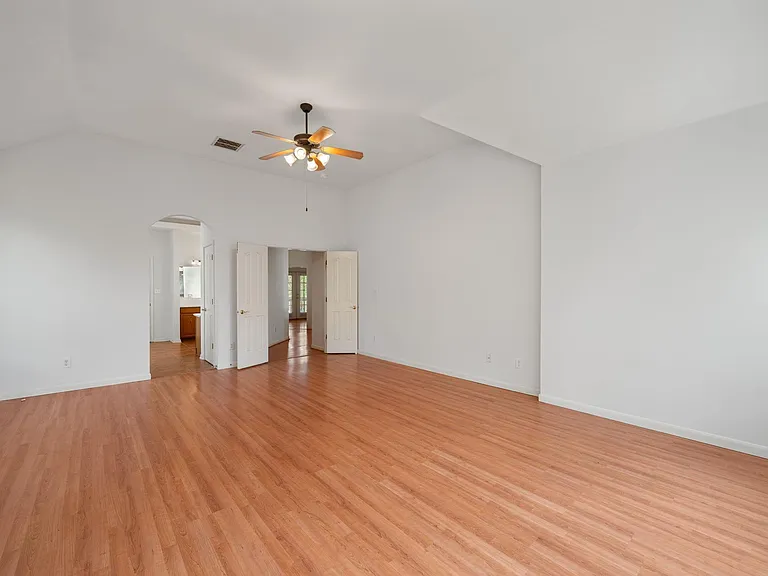 6920 Larue Belle Cv — Photo 23