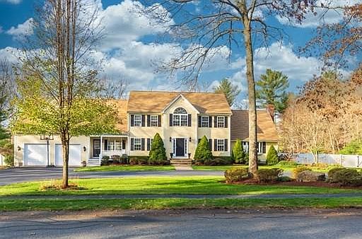 1st image of 1 Jennifer Ln