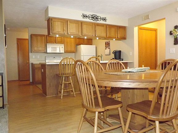 5th image of 5130 Diane Ct
