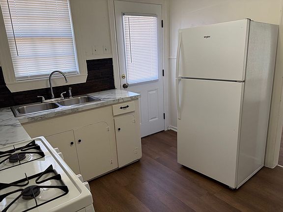 5th image of 4524 Finley Dr