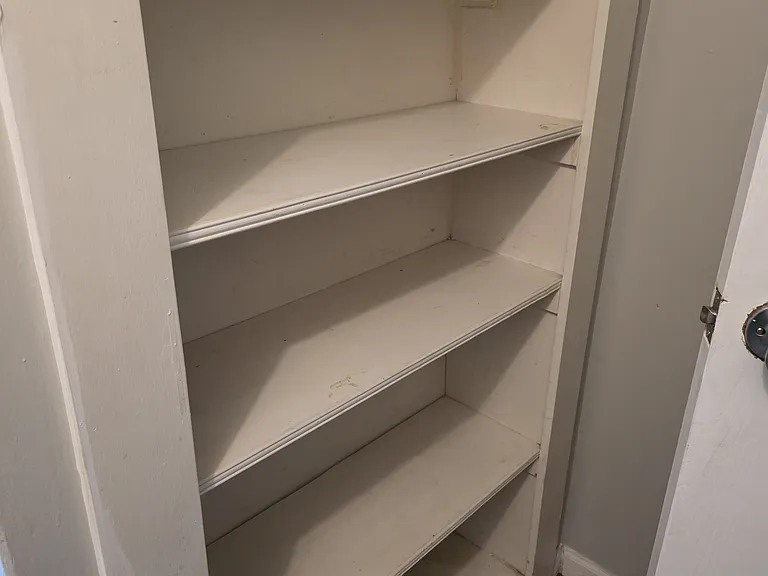 110 Blueview Dr SW #A — Photo 13