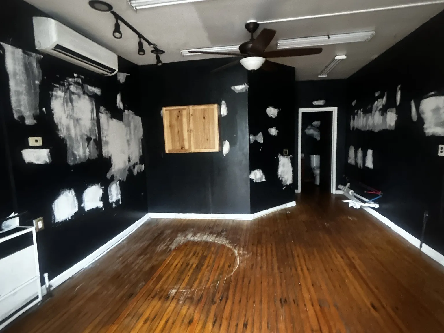 732 South Avenue - Office - 1 — Photo 3