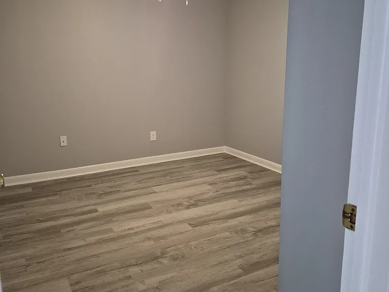 161 S Main St #201 — Photo 16