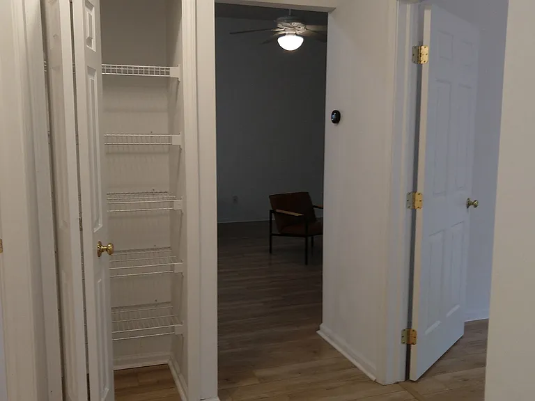 2696 S Knightsbridge Cir — Photo 13