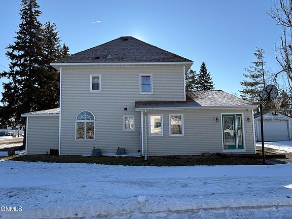 2nd image of 715 4th St