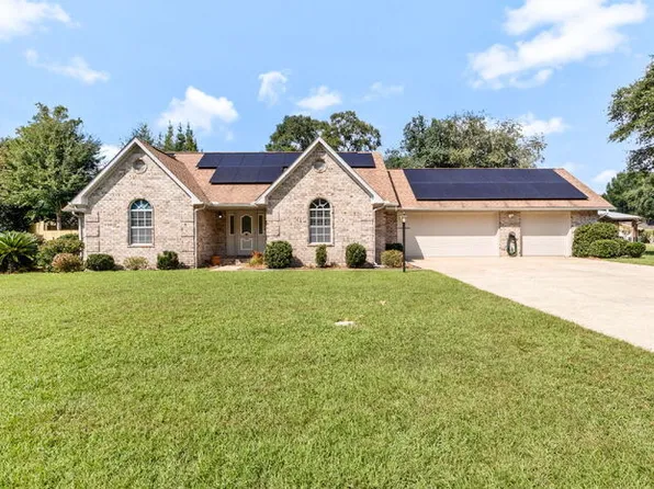 2520 Franciscan Dr, Pensacola, FL 32526