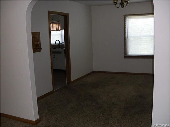 3rd image of 235 W Adams Ave